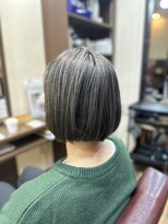 リッツファミリーズピコ めがね橋店(RIT FAMILYZ PIKO)&nbsp;白髪ぼかしボブ