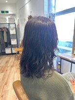 アピッシュ(apish 並木通り)&nbsp;3ヶ月後の伸ばしかけパーマ♪