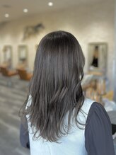 ＊アッシュ系やオリーブ系などの寒色カラーもお任せください＊