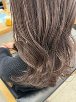 リュクスバトーバイトリコ 船橋南口店(Luxe BATEAU by tricot) Pink Beige