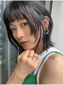 【 ミディアム×顔周りレイヤー×オリーブグレージュ 】浅野美紀