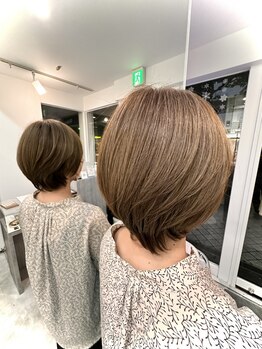 マッシブ 横浜桜木町店(MASSIVE)の写真/【桜木町駅4分】ブリーチを使わずダメージレス！白髪を活かしながら育てるカラー〔白髪ぼかし×髪質改善〕