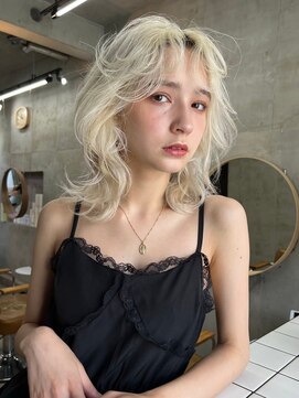 ソルトウォーター 南堀江(SALT WATER) ホワイトベージュ