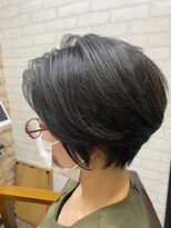 アトリエナガノ(atelier nagano)&nbsp;ショートボブ/ニュアンスカラー/センターパート/ブルージュ