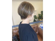 ヘアアンドメイクフリッシュ(HAIR&MAKE FRISCH)