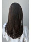 レイヤーカット×ベージュブラウン