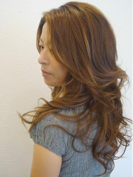 ヘアリラクゼーション レフュージ(hair relaxation Refuge) ナチュラルエレガンス