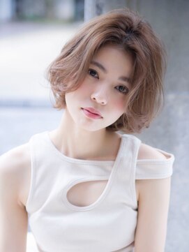 テイラー(Taylor) [Taylor]  ☆アイスグレージュxcuteボブ