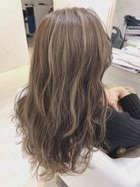 ウーロス(uros.)&nbsp;透明感☆ハイライトベージュ