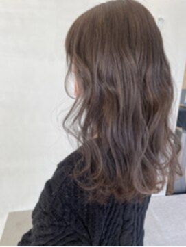 オレロ 国立(olelo) 大人ガーリー/似合わせカット/リバースセンターパート/国立