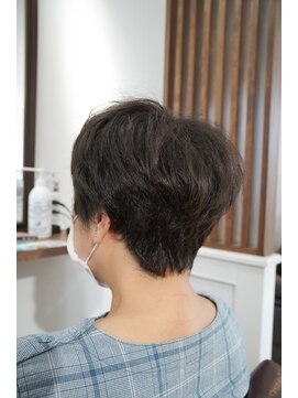 モアナ 逗子(MOANA) 骨格矯正カット ショートボブスタイル