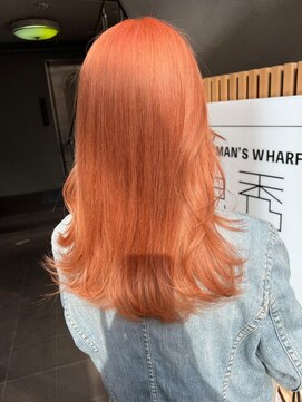 リゼル シブヤ(RISEL SHIBUYA) オレンジカラーのくびれミディアムヘア