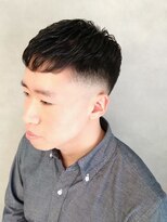 ソアー 新大阪(SOAR)&nbsp;バーバースタイルベリーショートフェードカット【新大阪】