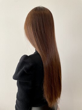 レヴィア(REVIA) レイヤーカット髪質改善トリートメント前髪カット