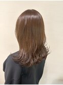 セミロング　アッシュグレー　透明感カラー