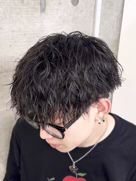 メルシー トータル ブランディング サロン(merci TOTAL BRANDING SALON) メンズツイストスパイラルパーマ　マッシュ刈り上げ無造作