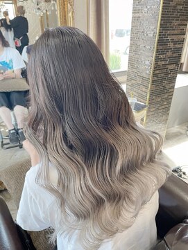ヘアーアトリエ ラフェル(hair atelier Rafel) グレージュグラデーション