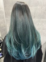 オリ(‘Oli)&nbsp;エメラルドグリーン　バレイヤージュ