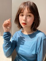 ガーデントウキョウ(GARDEN Tokyo) レイヤーカット/ミディアム/オリーブグレー/クラゲヘアー/小顔/