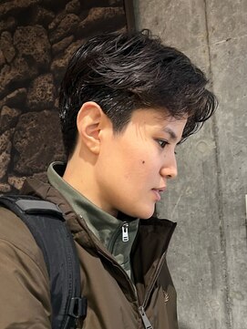 メンズパーマ毛流れパーマ緩めパーマメンズカットセンター分け