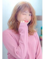 クレール 塚口店(CREER)&nbsp;ナチュラルなクセ毛風 無造作ミディ 【ミルキーベージュ】_3