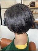 重めショートボブ