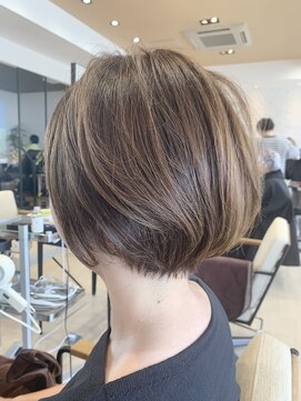 ヘア スパ ビューティー エールフォルム(HAIR SPA BEAUTY YELLFORME) 丸みショート