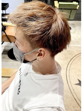 トリニティ(trinity) 2ブロックスパイキーショート ブリーチカラー【豊見城】