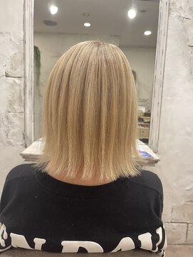 ダリア 立川 立川北口(daLia) 切りっぱなしボブ