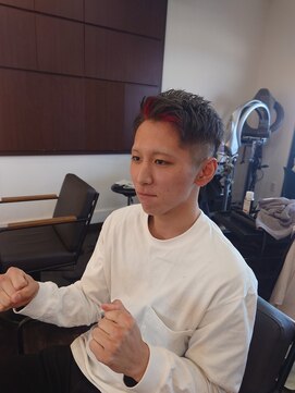 リボン(Ribbon) アップバング×グレー×レッドメッシュ