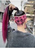 刈り上げ女子　デザインカラー　ピンク　ヒョウ柄　レオパード