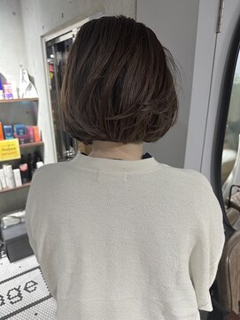 リバレッジ 広尾(Leverage) 白髪ぼかしハイライトまとまるボブ 30代40代【広尾/恵比寿】濱口