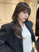 グロー 大宮(GLROW)&nbsp;似合わせカットメルティカラーフェミニンロングマロンベージュ