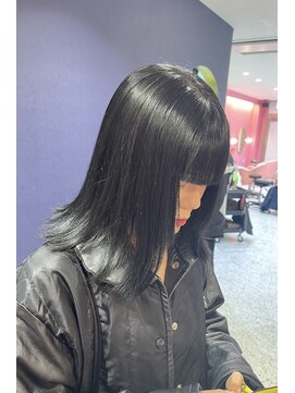 モア(more) 艶ブラック