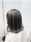 ハイライトボブケアブリーチグレージュ