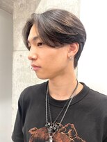 サンクマーケット 渋谷(cinq MARKET)&nbsp;渋谷メンズブリーチカラーミルクティーベージュセンターパート