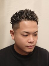 カットハウス ティーズ CUTHOUSE T's