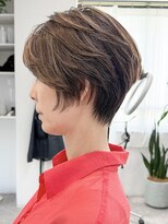 ファチュール(fAture.)&nbsp;40代50代60代★ハイライト★美しいひし形くびれショート絶壁解消