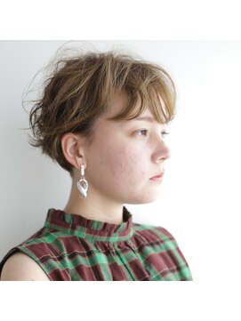 トリッカバルコニー ハヤマ(tricca Balcony Hayama) クセを収める ショート