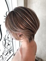 キュー(cue)&nbsp;【cue】透明感たっぷりバレイヤージュショート