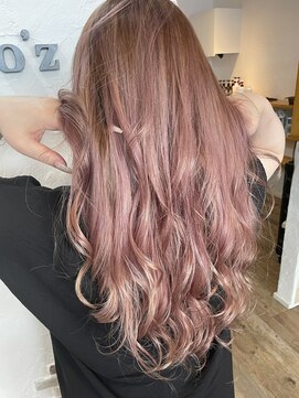 コズ(Co’z) ハイトーンピンクカラー★ゆるふわ巻き