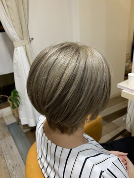 アンプヘアー 西京極店(unpeu hair) ☆ホワイトベージュ☆