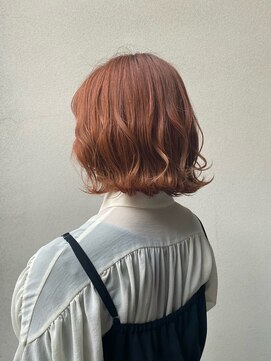 ベンチ(bench) オレンジブラウン/ボブ/ブリーチカラー/髪質改善トリートメント