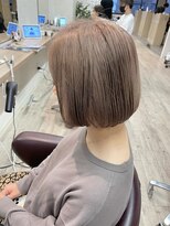 コワファーストナガサキシャンプーボーイ(COIFF1RST NAGASAKI SHAMPOO BOY)&nbsp;ミルクティーベージュ