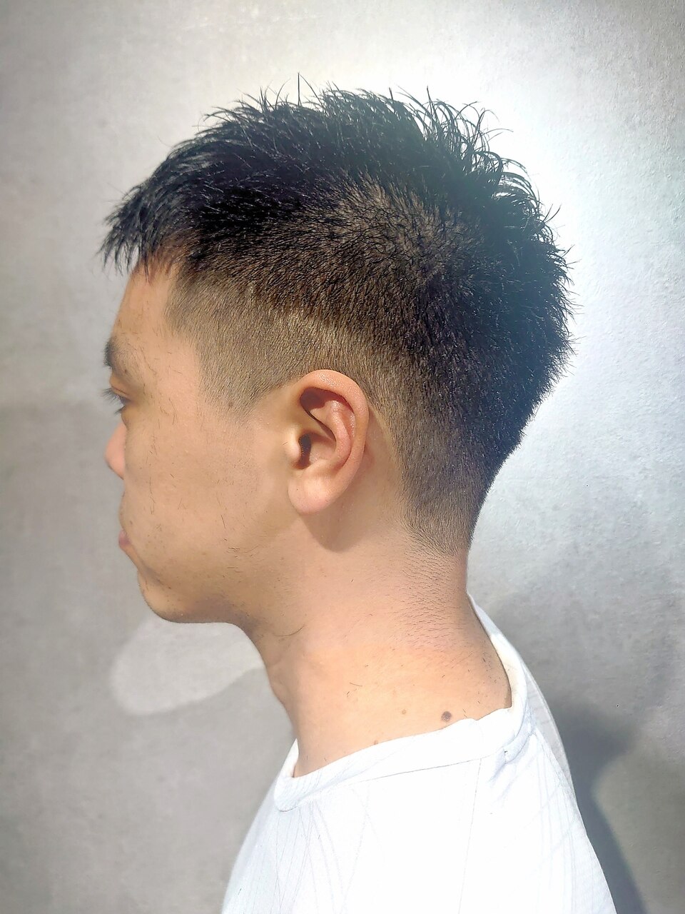 清潔感メンズナチュラル]メンズベリーショート刈り上げブラック