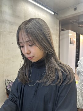 ソルトウォーター(SALT WATER) オリーブグレージュ　レイヤースタイル