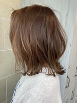シャル 辻堂(shalu) 細目ハイライトのベージュ