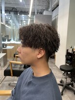 メンズサロン キング 梅田店(Men’s salon K!ng)&nbsp;波巻きツイストスパイラルパーマ/フェザーパーマ/眉毛/メンズ