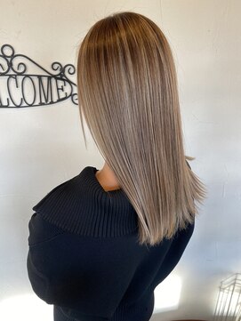 ゴッドヘアーアンドメイク 高崎店(GOD Hair&Make) ハイライト＋スモーキーベージュ