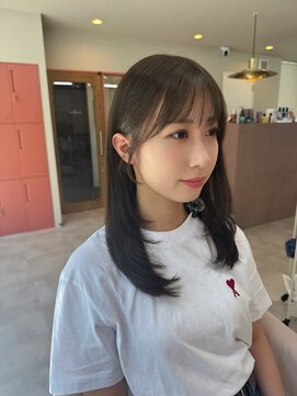 カルパ(calpa) レイヤーカット×オリーブベージュの暗めカラー
